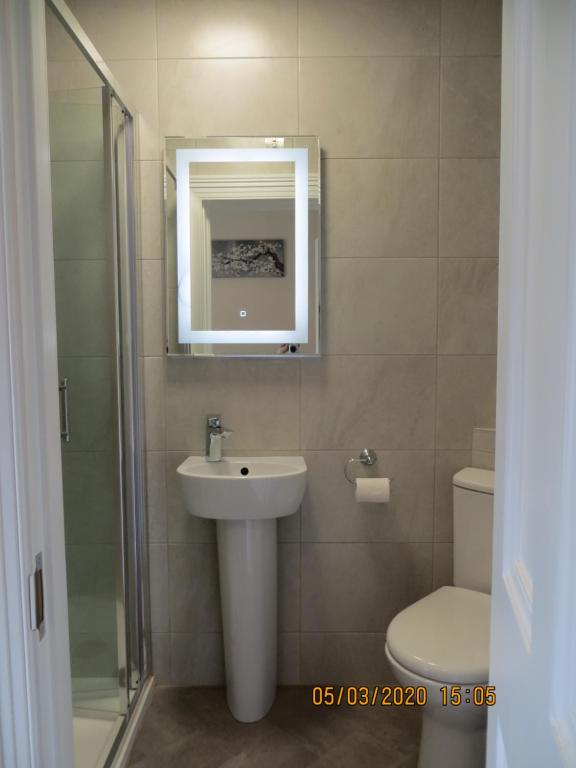 THE LODGE (Belmullet town centre) room 5